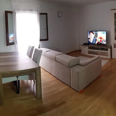 Barasona Apartment *